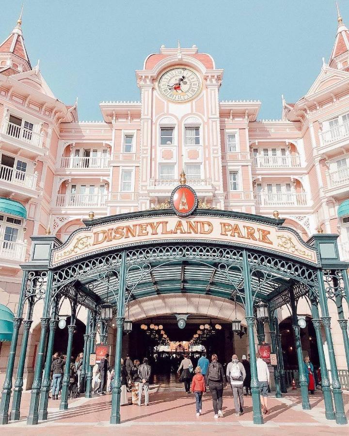 Disneyland Paris 1 Mile Сери Екстериор снимка